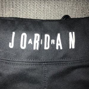 Air Jordan athletic shorts. Dry Fit (size: Medium)